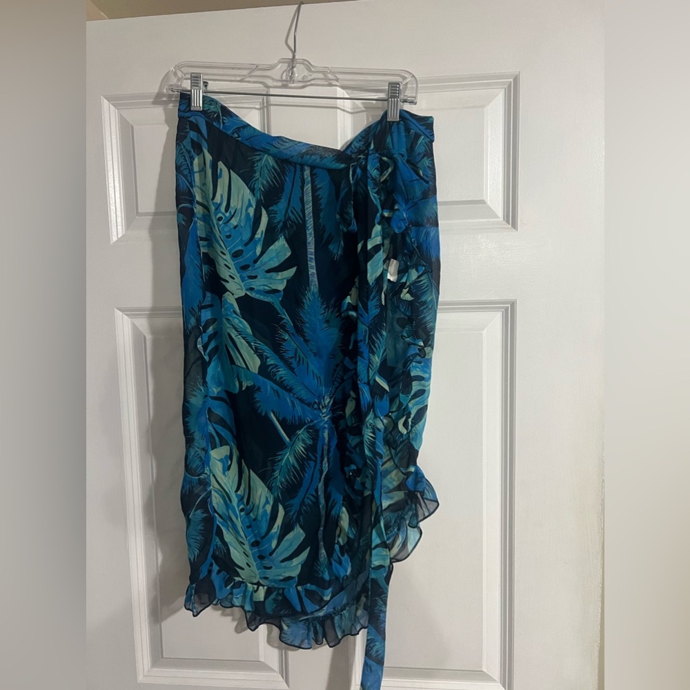 Black Floral Adjustable Tie Beach Skirt